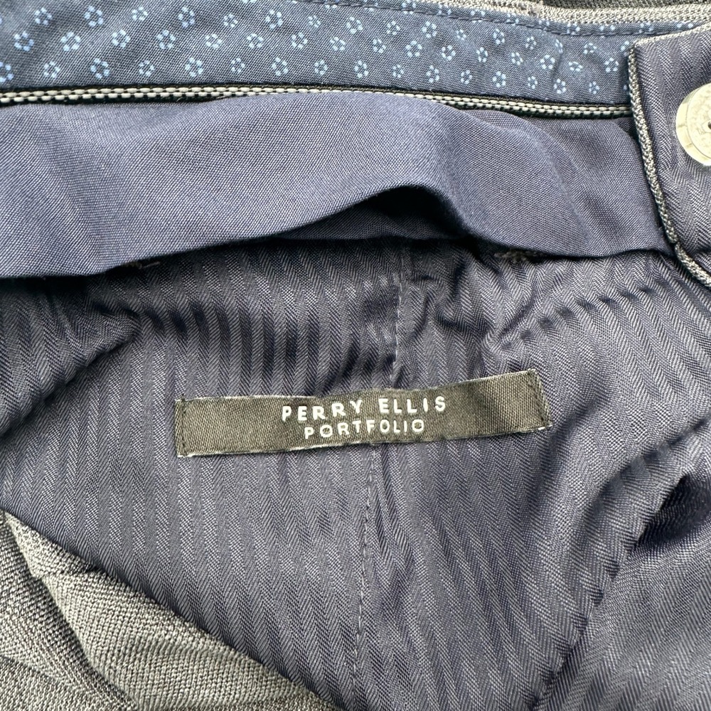 Perry Ellis Dress Pants Mens 32x30 Gray Slim Fit Plaid Portfolio Office Work - Picture 3 of 10